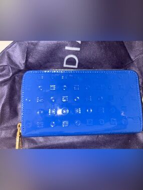 Arcadia Blue Patent Wristlet with Red-Trim Strap